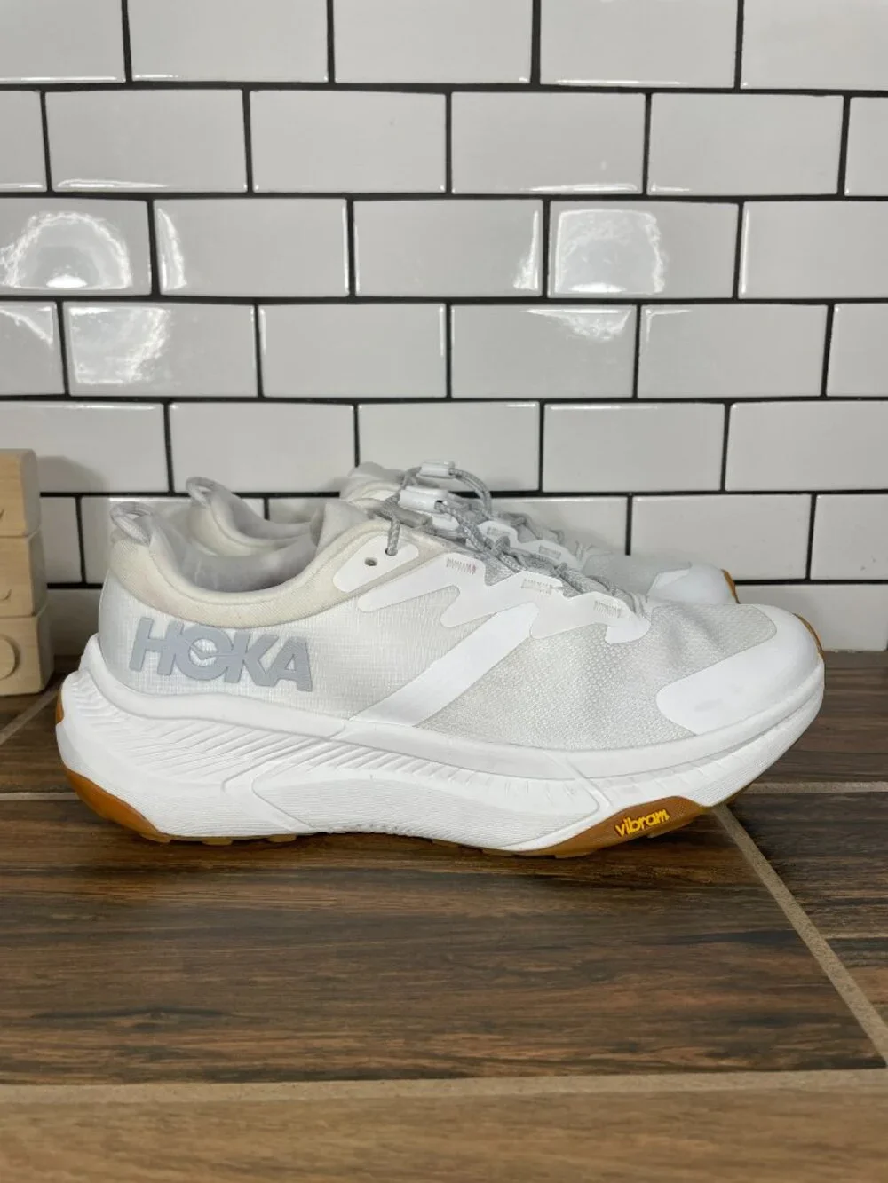 Hoka One One Transport Running Shoes Womens 8.5 White All Terrain Vibram Sneaker